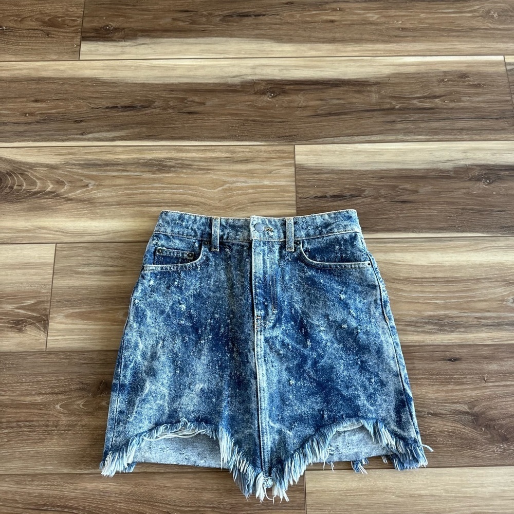Carmar denim skirt size 26
